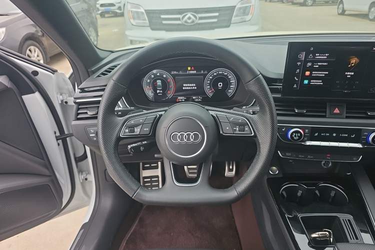 Used Audi A4L 2024 40 TFSI Luxury Dynamic Edition