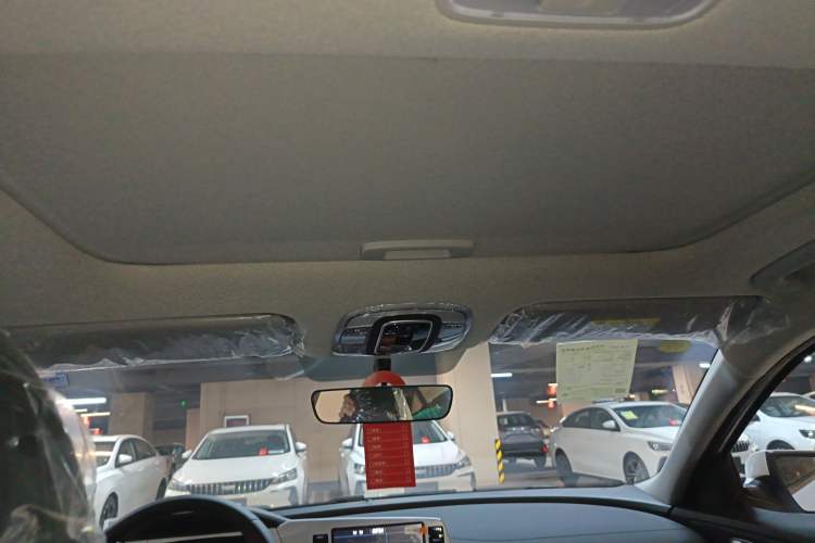 Used Hyundai Elantra 2023 1.5L CVT GLX Elite Edition Headliner