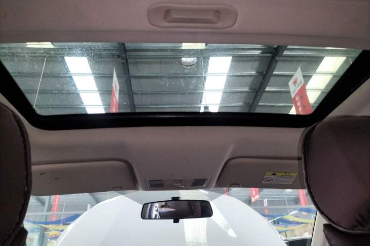 Used CHANGAN Eado DT 2019 1.6L Manual Enjoyment Model China VI Standard Headliner