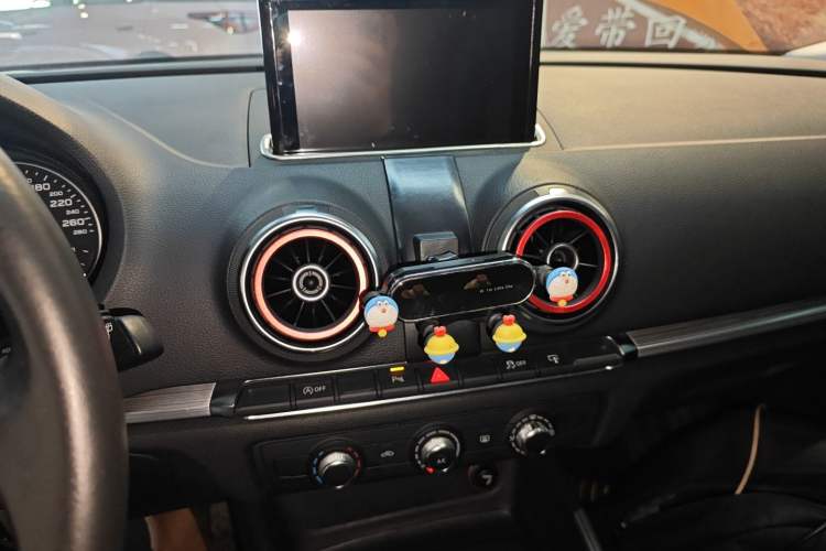 Used Audi A3 2015 Sportback 35 TFSI Millionth Anniversary Intelligent Leading Model
