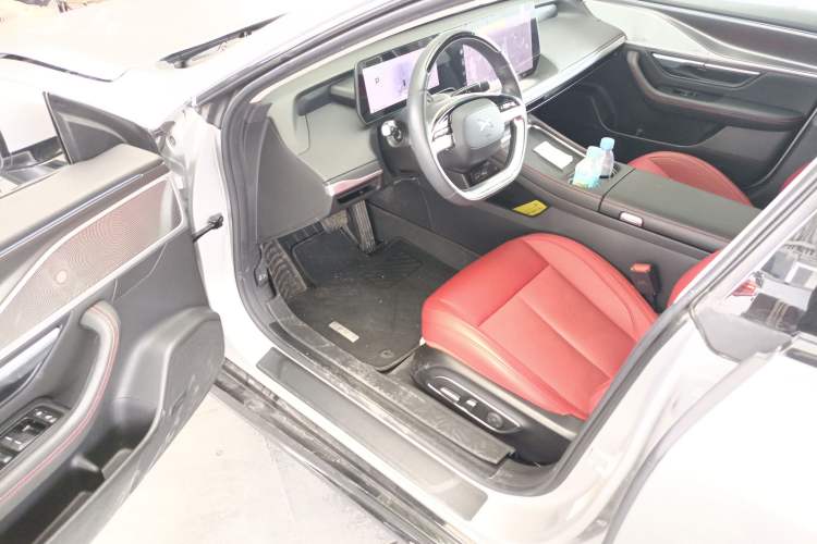 Used XPeng P7 2024 P7i 550 Pro Driver Seat