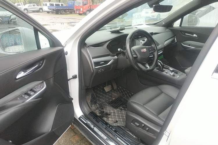 Used Cadillac XT4 2020 28T Two-Wheel-Drive Leading Version Driver Seat
