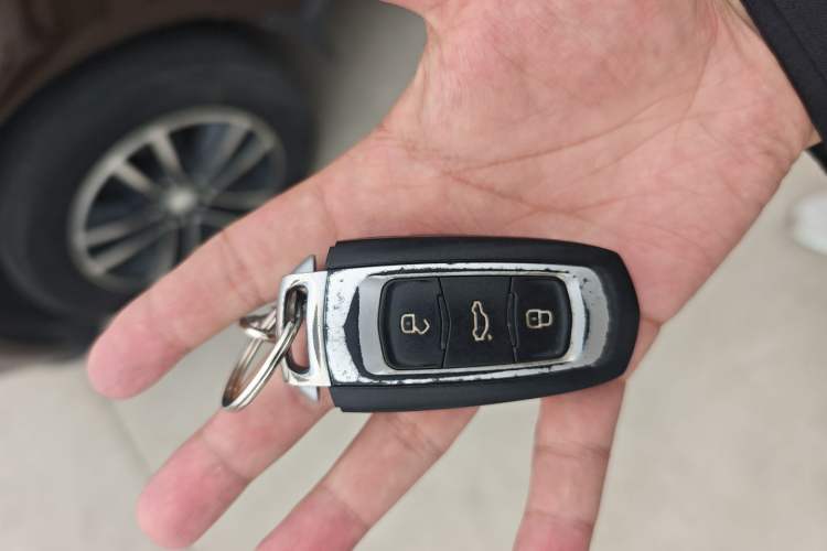 Used Geely Auto Vision X6 2018 1.4T CVT 4G Connected Flagship Edition Vehicle Key