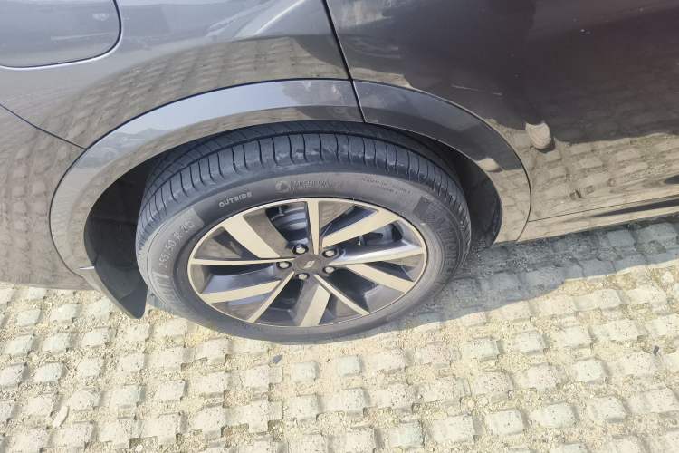 Used Li Auto L7 2023 Air model Exterior 5