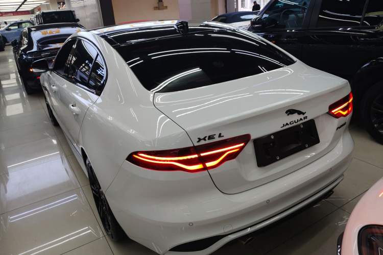 Used Jaguar XEL 2024 2.0T 250 PS R-DYNAMIC S Ebony Black Sport Edition
