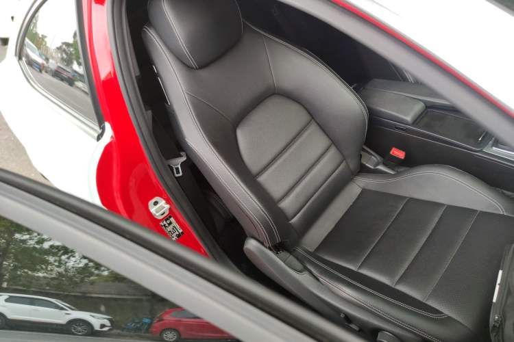 Used Mercedes-Benz C-Class 2013 C 180 Coupe Right Front Seat