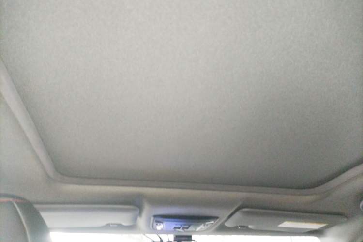 Used Honda XR-V 2015 1.8L EXi CVT Comfort Version Headliner