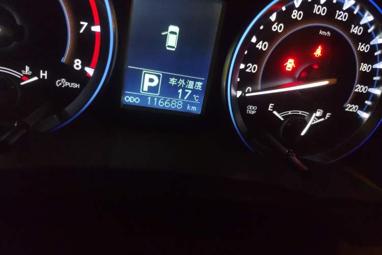 Used Toyota Highlander 2015 2.0T Four-Wheel Drive Elite Edition 7-Seater
