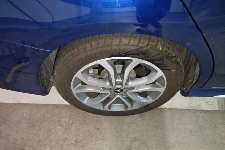 Used Mercedes-Benz C-Class 2018 C 180 L Fashion Edition Sport Version