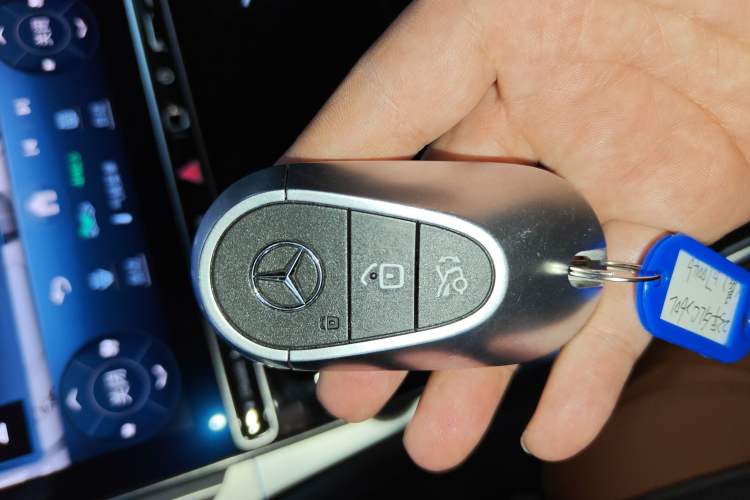 Used Mercedes-Benz GLC 2023 GLC 260 L 4MATIC Luxury 7-Seater