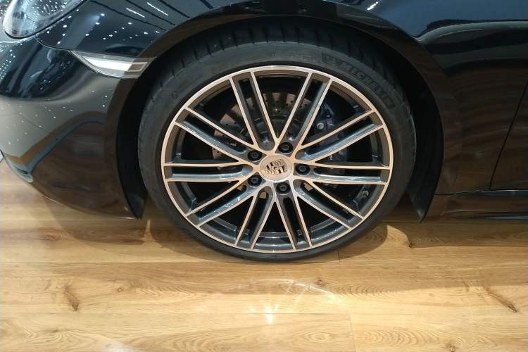 Used Porsche 718 2022 Cayman 2.0T Exterior 4