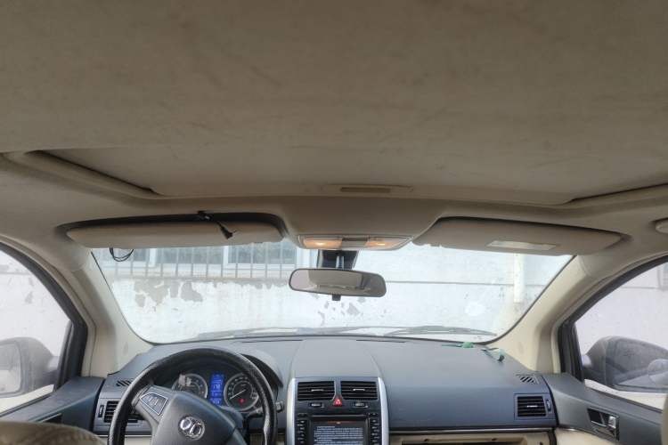 Used BAIC E Series 2013 Sedan 1.5L Automatic Leshang Edition