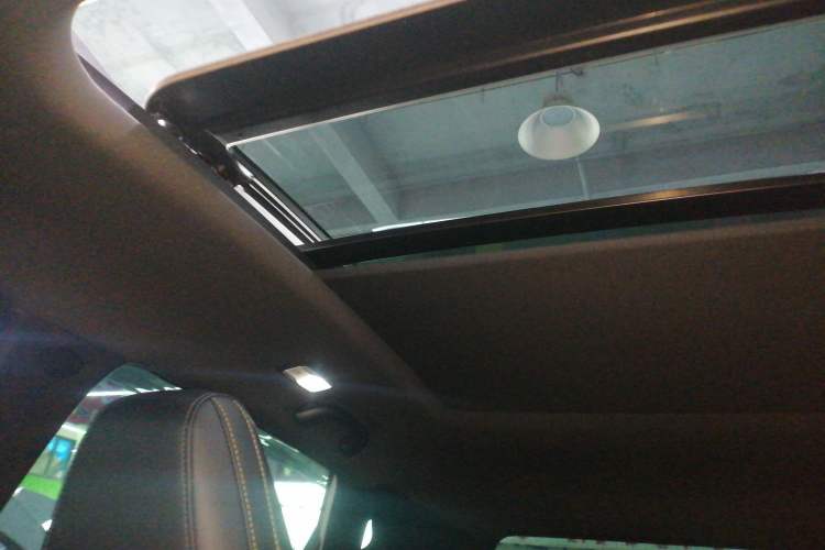 Used CHANGAN OSHAN X5 PLUS 2023 1.5T DCT Excellence Edition