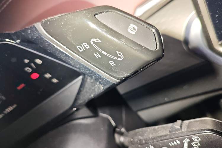 Used Volkswagen ID.6 X 2023 Ultra-Intelligent Long-Range Version
