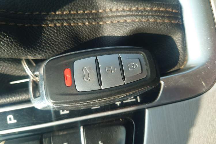 Used Geely Auto Emgrand X7 Sport 2016 1.8TD Automatic Smart Connectivity Version