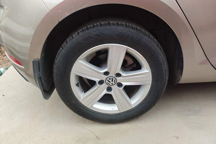 Used Volkswagen Golf 2019 1.6L Automatic Fashion Model China V Standard