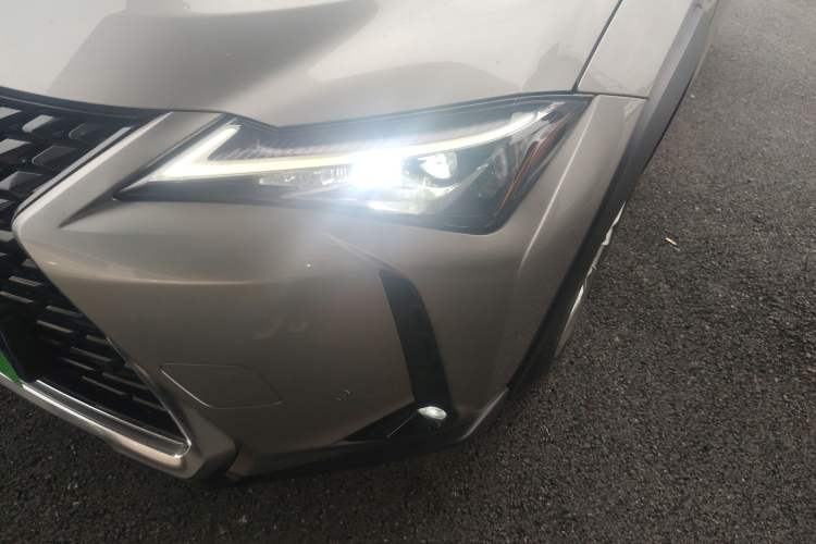 Used Lexus UX 2020 260h Explore & Adventure Edition