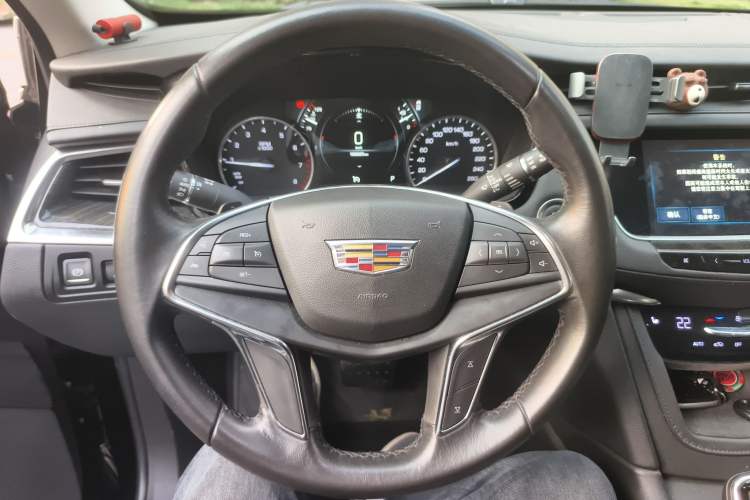 Used Cadillac XT5 2018 25T Luxury Model