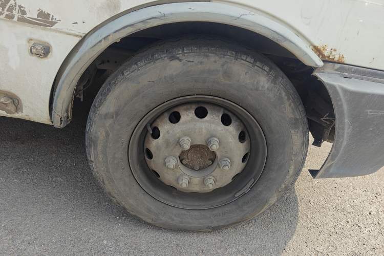 Used Iveco Power Daily 2017 2.5T Classic A32 Mid-Roof 6-7 Seater Bus 47Z5
