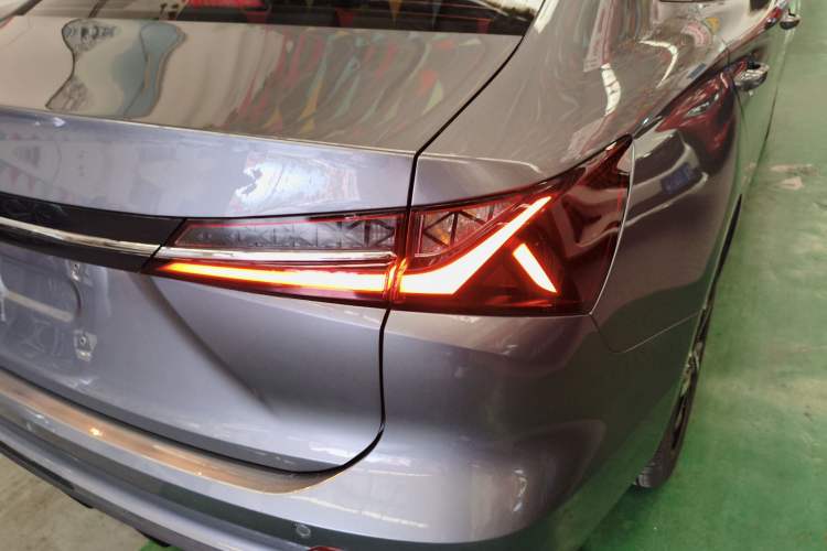 Used Roewe i5 2024 1.5L CVT Luxury Edition
