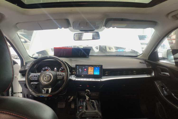 Used MG 5 2022 180 DVVT CVT Youth Style Edition