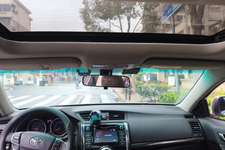 Used Toyota Reiz 2013 2.5V Shangrui Edition Headliner