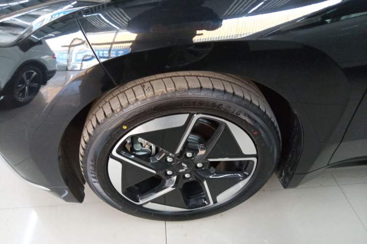 Used Wuling Xingguang 2024 Co-Creation Edition 510 Advanced Model
