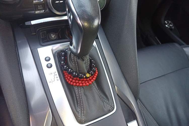 Used DS 5 2012 1.6T Elegant Edition
