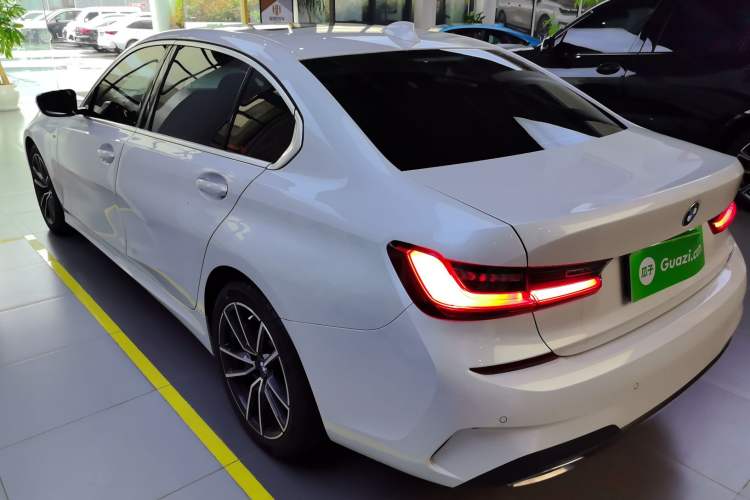 Used BMW 3 Series 2021 320Li M Sport Package Rear Left 45 Deg