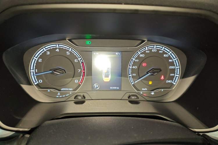 Used Geely Auto Vision X6 2021 PRO 1.4T Automatic Prestige Model