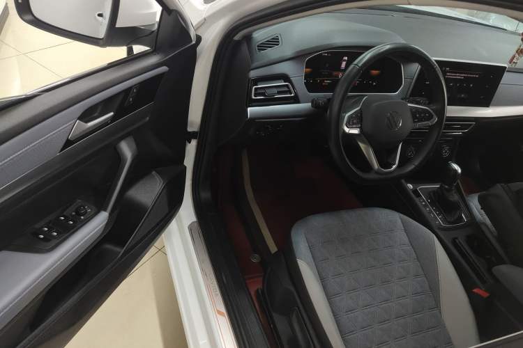 Used Volkswagen Lavida 2023 280TSI DSG Full-Comfort Edition Driver Seat