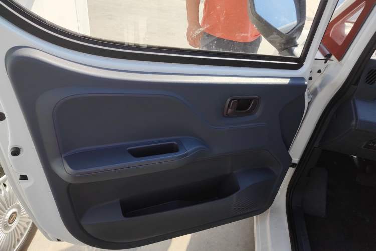 Used Linxys Huangjincang 2025 PULS Cargo Version First-Class Cabin
