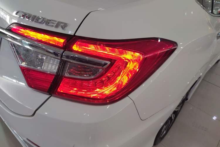 Used Honda Crider 2016 1.8L CVT Comfort Version
