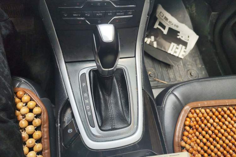 Used Ford Edge 2015 2.0T GTDi 4x4 High-Grade Model