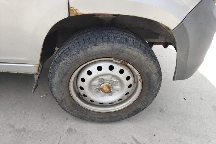 Used Wuling Zhiguang 2015 1.2L Practical LS-I Model
