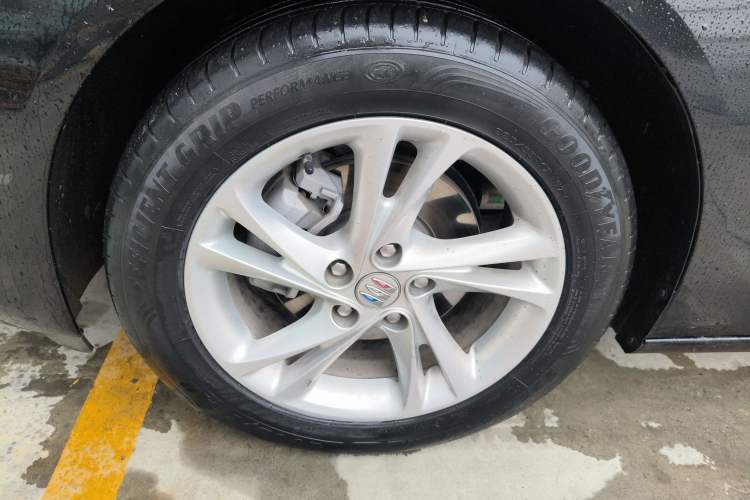 Used Buick Regal 2024 25T Deluxe Edition
