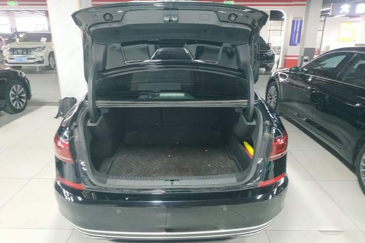 Used Volkswagen Passat 2023 Revised 330TSI Starry Elite Edition
