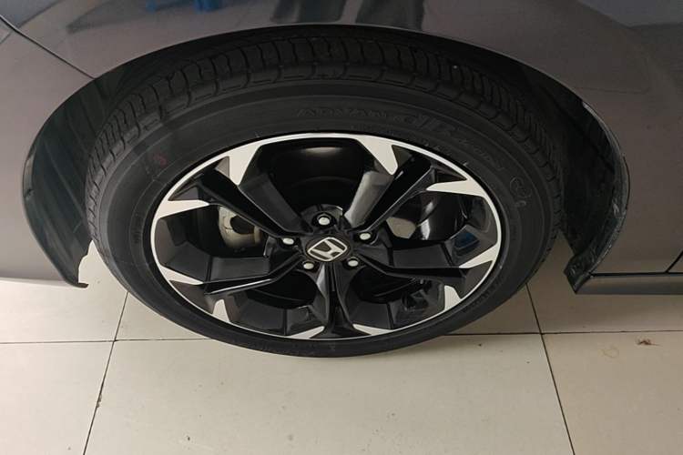 Used Honda Civic 2022 240TURBO CVT Dynamic Edition
