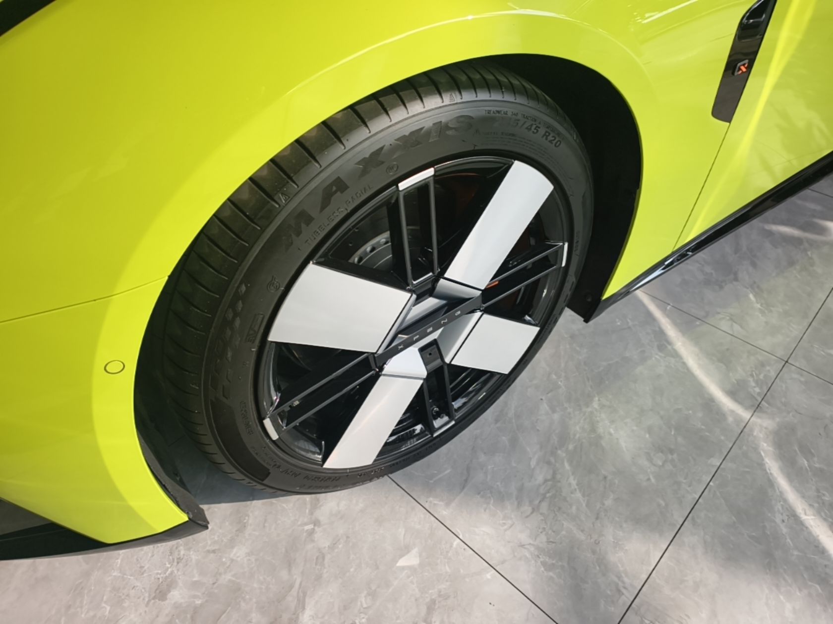 XPeng P7 2025 Model—750 All-Wheel-Drive High-Performance Ultra — снимка 10