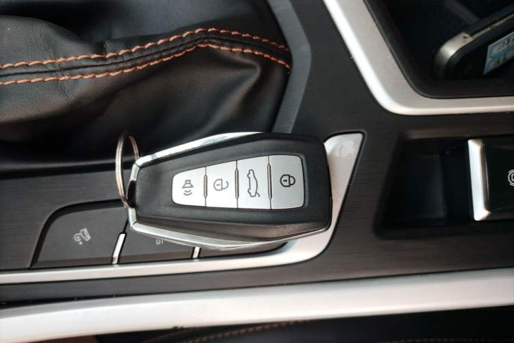 Used Geely Auto Vision X6 2020 1.4T CVT Luxury Edition