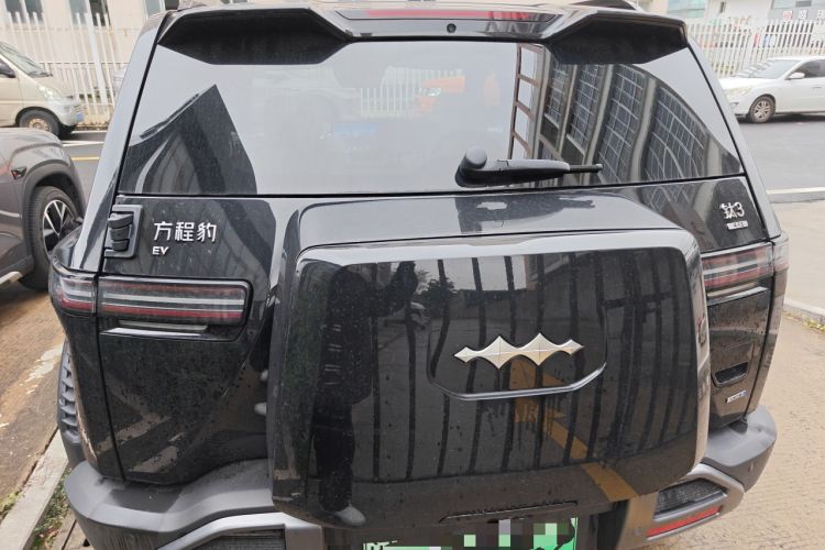 Used Formula Leopard Titanium 3 2025 501KM All-Wheel Drive Intelligent Driving Ultra Version Rear