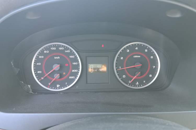 Used SAIC MAXUS G10 2016 2.0T Manual Elite Edition Instrument Cluster