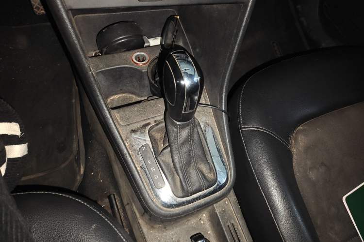 Used Volkswagen Santana 2013 1.6L Automatic Comfort Edition
