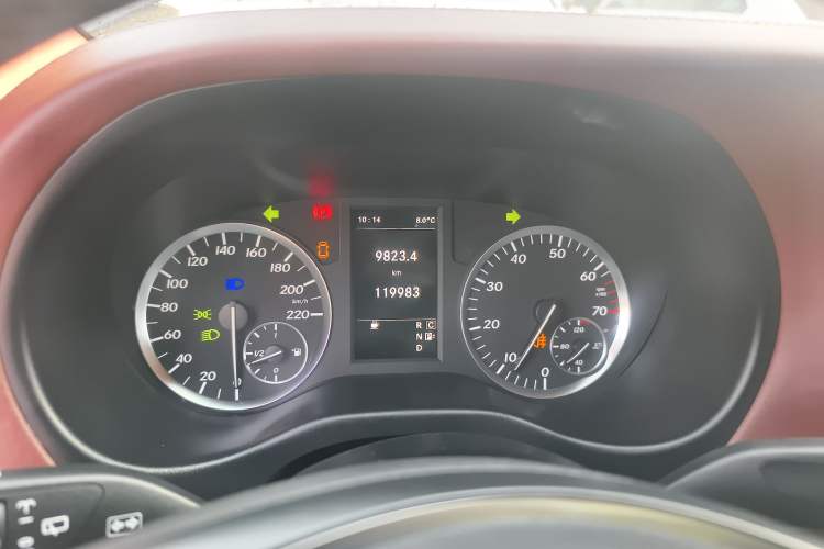 Used Mercedes-Benz Vito 2016 2.0T Business Edition Instrument Cluster