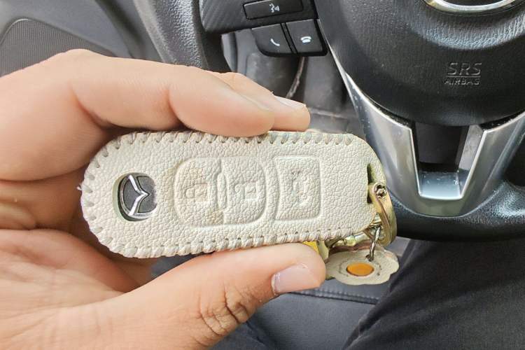 Used Mazda 3 Axela 2016 Sedan 1.5L Automatic Luxury Model