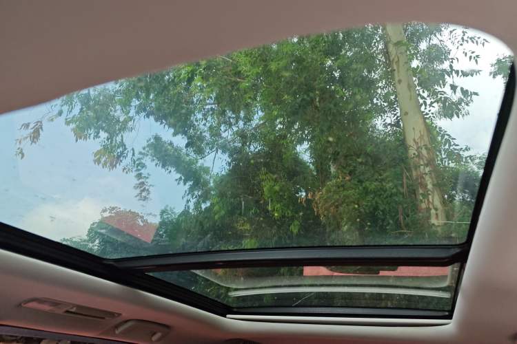 Used Changan CS95 2017 2.0T Two-Wheel Drive Zhitu Edition