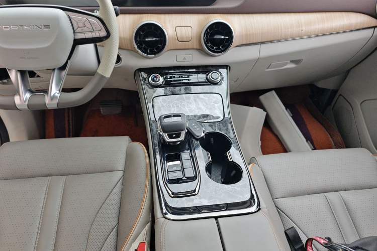 Used FORTHING Yacht 2022 1.5T DCT Yangfan Edition