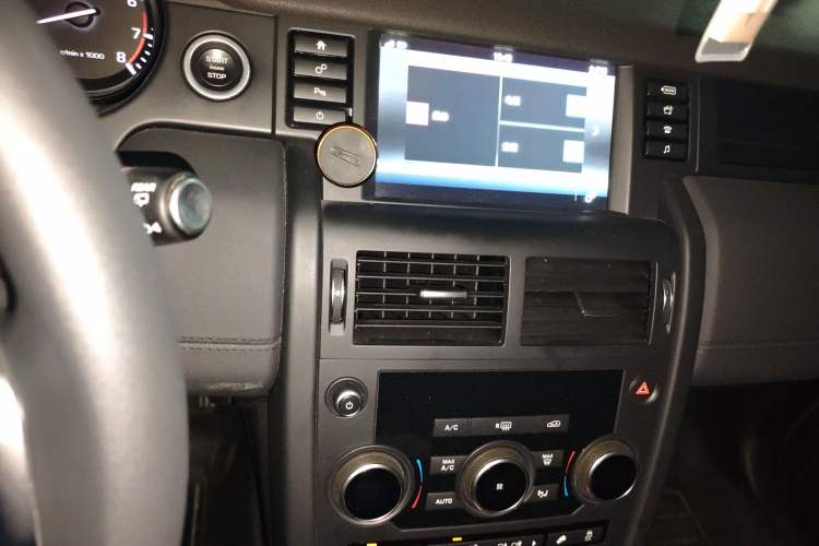 Used Land Rover Discovery Sport 2016 2.0T S
