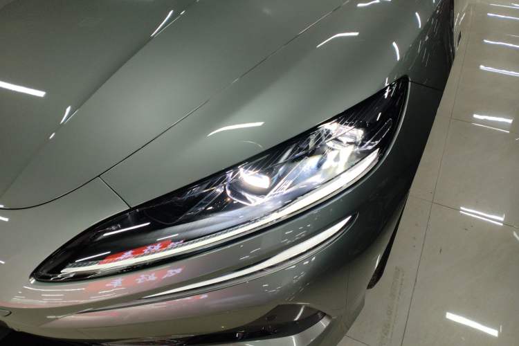 Used Denza Z9GT 2024 1100 Four-Wheel Drive Ultra Version
