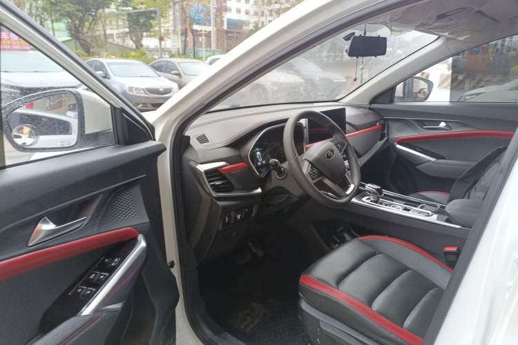 Used SOL X8 2021 300T DCT Panoramic Luxury Edition 7 Seats